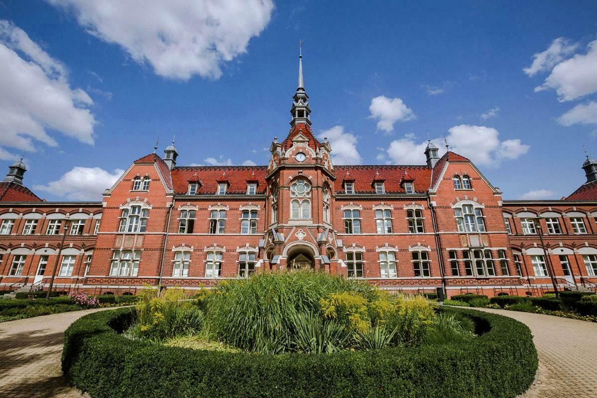 Berlin Mal Anders Erleben - Hier Tobt Das Leben Exterior foto